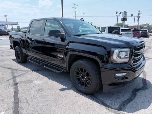 Used 2016 GMC Sierra 1500 SLT w/ All Terrain X Package AWD/4WD image 7