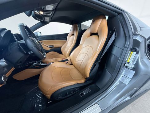 Certified 2018 Ferrari 488 Spider RWD image 9