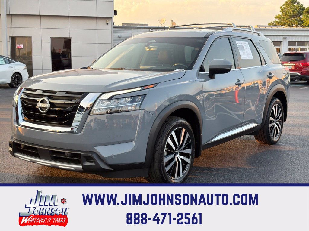 Used 2024 Nissan Pathfinder Platinum AWD/4WD image 1
