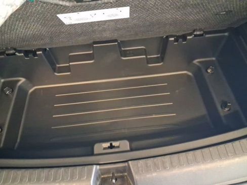 Used 2025 Buick Enclave Preferred image 27