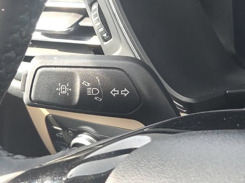 Used 2022 Ford Escape Titanium AWD/4WD image 41