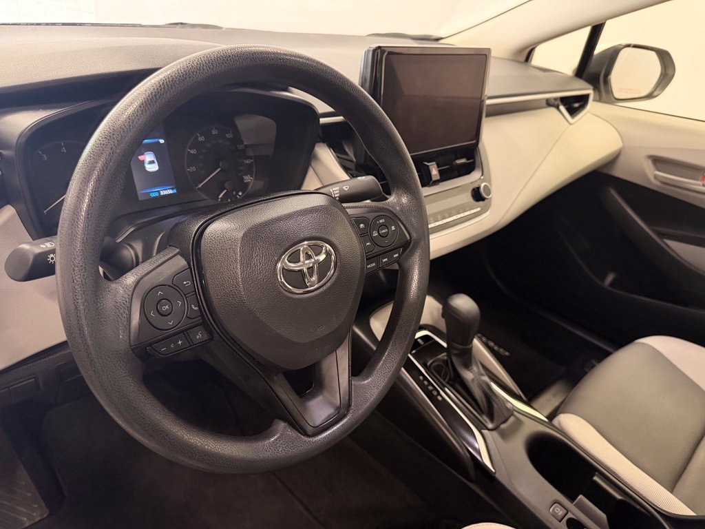 Used 2023 Toyota Corolla LE w/ Carpet Mat Package (TMS) FWD image 16
