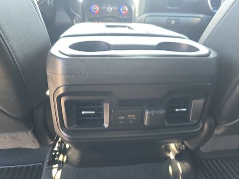 Used 2020 Chevrolet Silverado 1500 LT Trail Boss AWD/4WD image 18