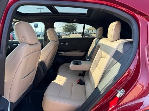 Used 2024 Cadillac XT4 Premium Luxury w/ Technology Package FWD image 12