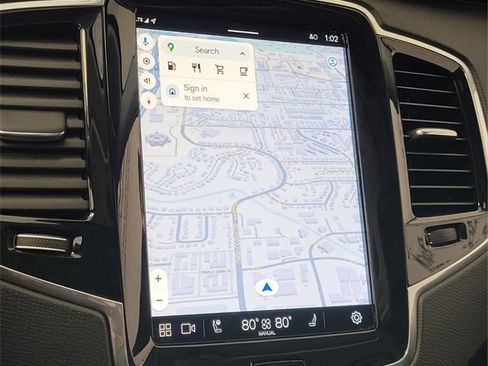 Certified 2025 Volvo XC90 B6 Ultra image 28