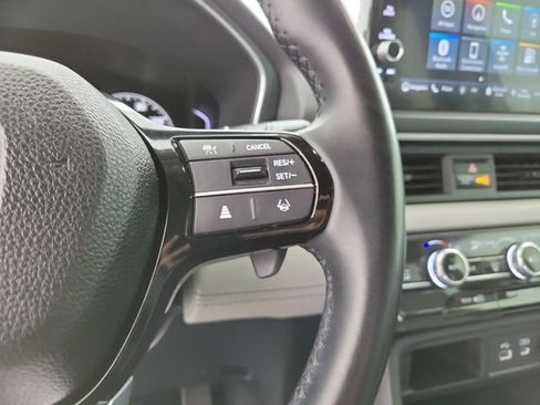 Used 2023 Honda Pilot Touring image 24