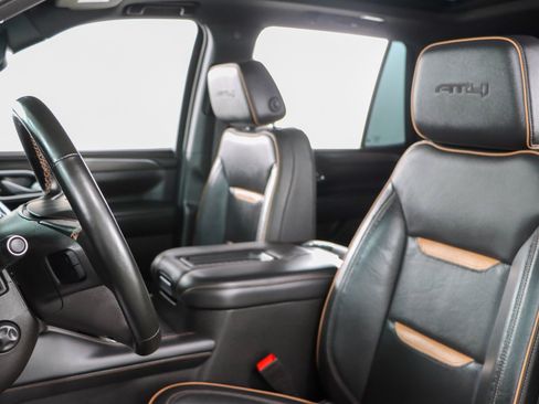 Used 2024 GMC Yukon AT4 AWD/4WD image 27