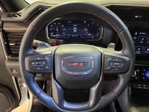 Used 2025 GMC Sierra 1500 AT4 image 20