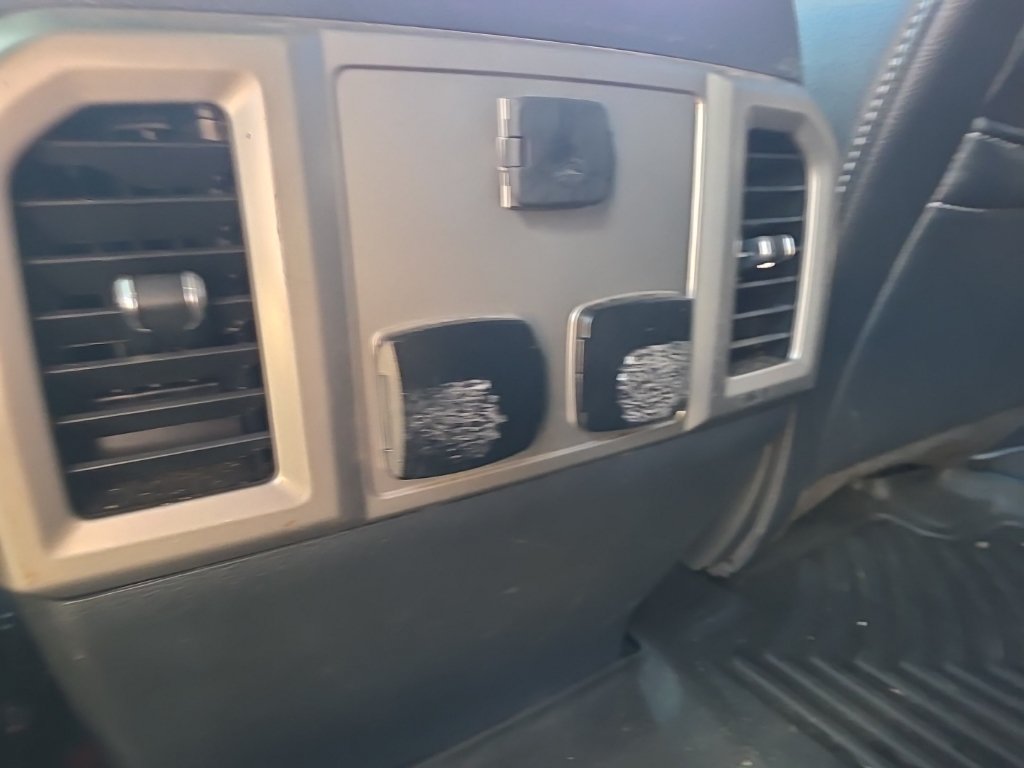Used 2022 Ford F350 Lariat w/ Chrome Package AWD/4WD image 25