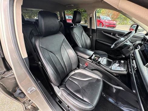 Used 2023 Lincoln Nautilus FWD image 36