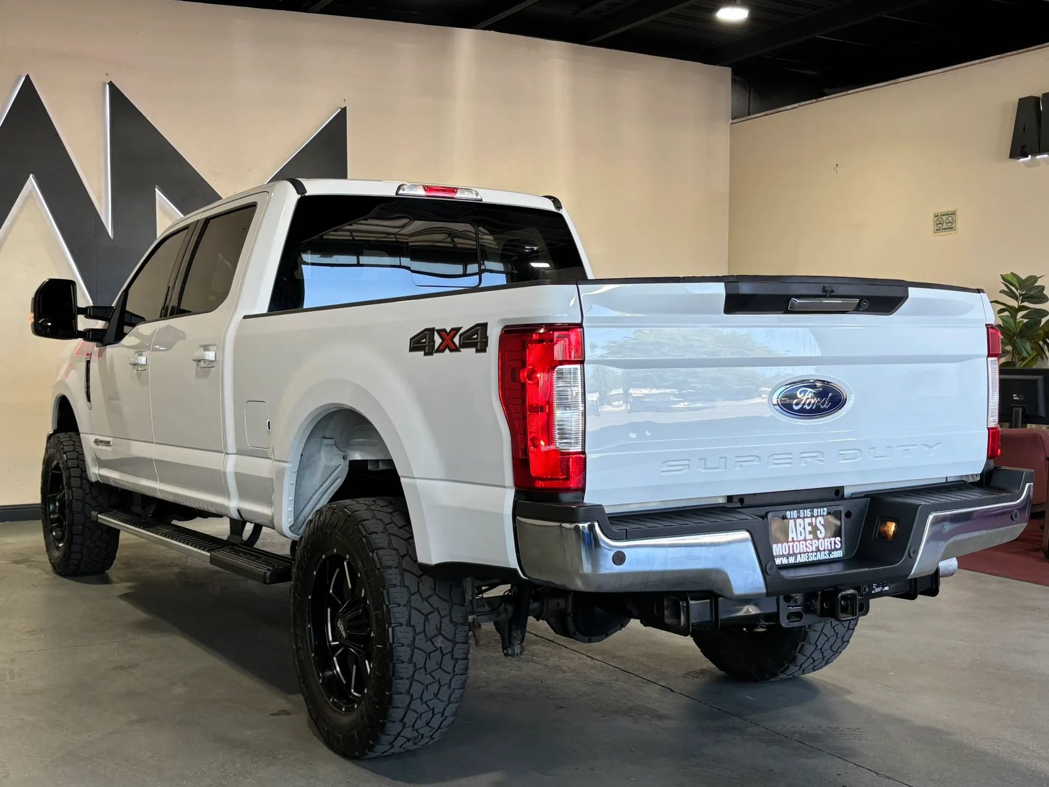Used 2019 Ford F250 Lariat AWD/4WD image 4