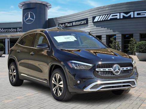New 2026 Mercedes-Benz GLA 250 image 2