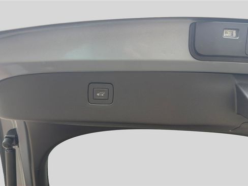 New 2026 Buick Envista Sport Touring w/ Convenience I Package FWD image 20