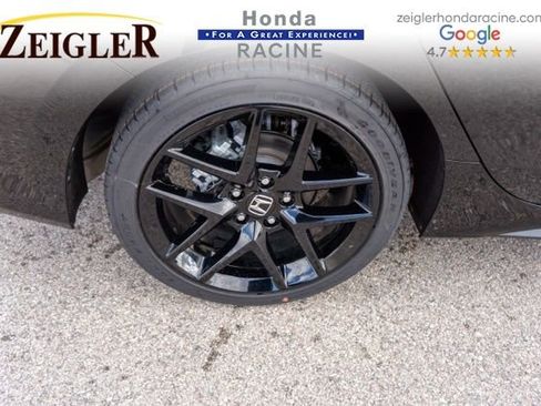 Used 2024 Honda Civic Sport image 10