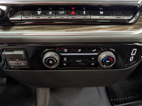 Used 2026 Chevrolet Silverado 2500 LT AWD/4WD image 24