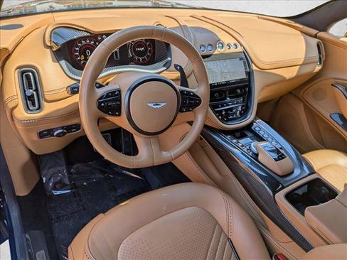 Used 2021 Aston Martin DBX AWD/4WD image 10