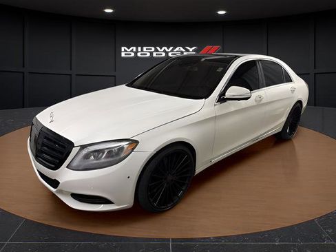 Used 2015 Mercedes-Benz S 550 4MATIC Sedan image 2