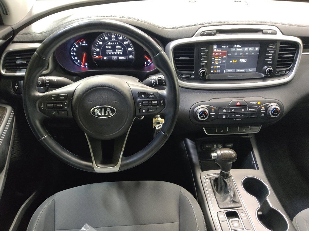Used 2017 Kia Sorento FWD w/ LX Convenience Package image 22