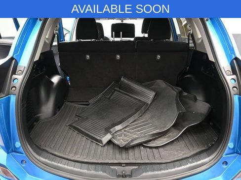Used 2016 Toyota RAV4 XLE AWD/4WD image 30