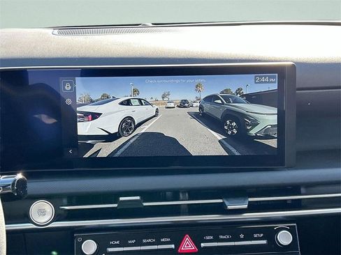 New 2025 Hyundai Tucson SEL image 16