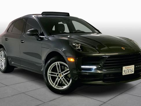 Used 2020 Porsche Macan image 2
