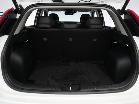 Used 2023 Kia Niro Wave image 22