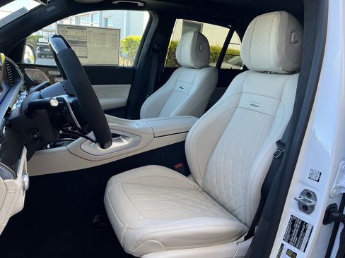 New 2026 Mercedes-Benz GLE 63 AMG S image 15