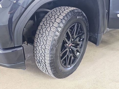 Used 2023 GMC Sierra 1500 Elevation image 37