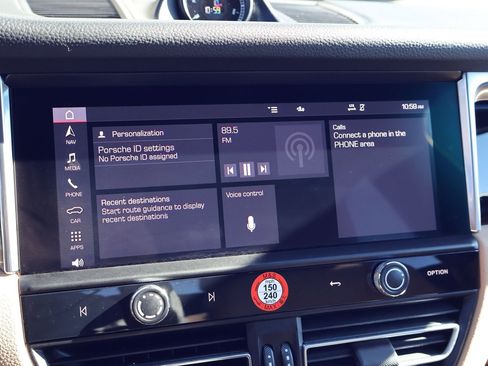 New 2024 Porsche Macan 4 Electric image 17