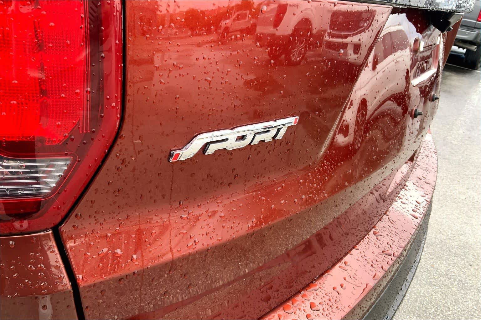 Used 2016 Ford Explorer Sport w/ Equipment Group 401A AWD/4WD image 10