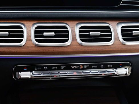 Used 2026 Mercedes-Benz GLE 350 4MATIC image 18