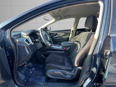 Used 2018 Nissan Murano S image 11