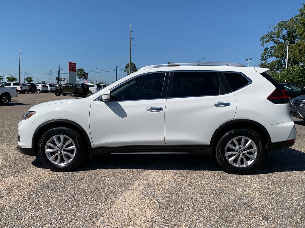 Used 2019 Nissan Rogue S w/ Special Edition Package FWD image 7