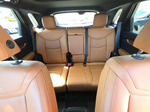 Used 2023 Cadillac XT5 Premium Luxury w/ Technology Package FWD image 22