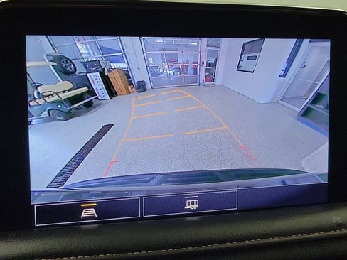 Certified 2021 GMC Yukon AT4 image 14