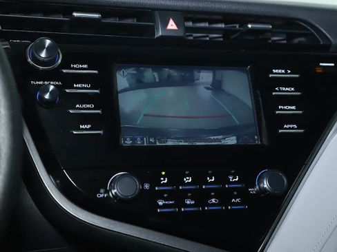 Certified 2019 Toyota Camry LE w/ Convenience Package FWD image 28