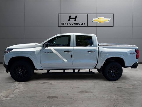 New 2026 Chevrolet Colorado W/T AWD/4WD image 2