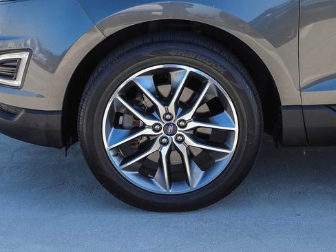 Used 2016 Ford Edge Titanium w/ Class II Trailer Tow Package AWD/4WD image 10