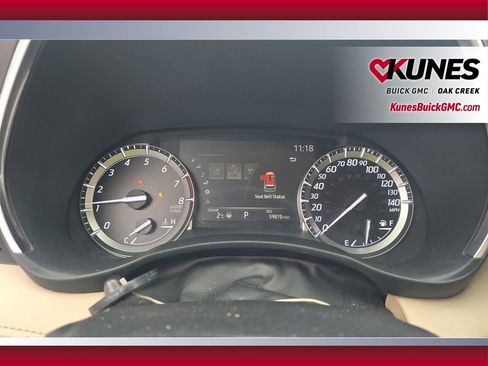 Used 2022 Toyota Highlander Platinum image 13