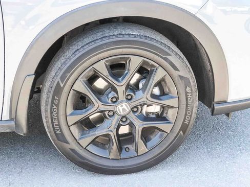 Used 2024 Honda HR-V Sport image 10