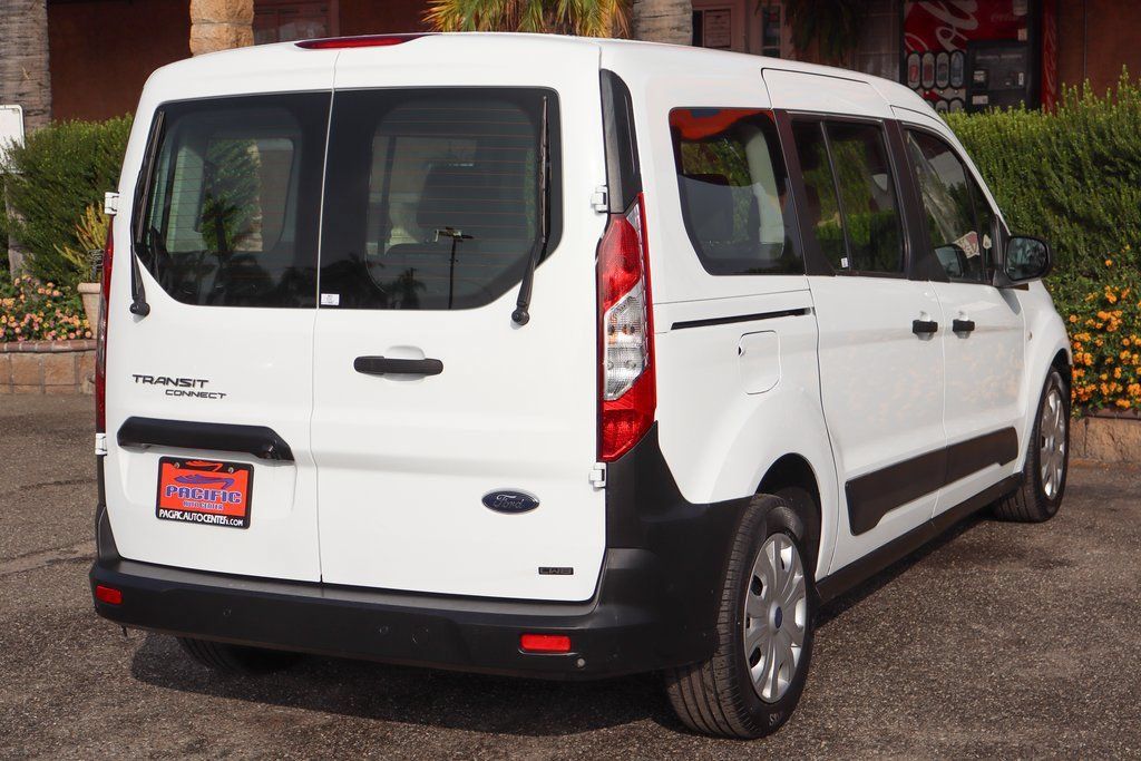 Used 2022 Ford Transit Connect XL FWD image 9