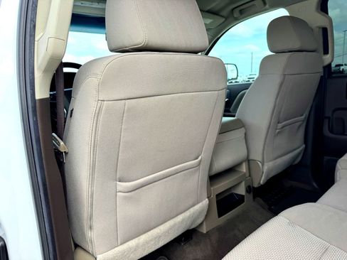 Used 2018 Chevrolet Silverado 1500 LT w/ Texas Edition image 16