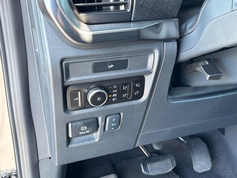 Used 2026 Ford F150 Tremor w/ Equipment Group 402B MID AWD/4WD image 19
