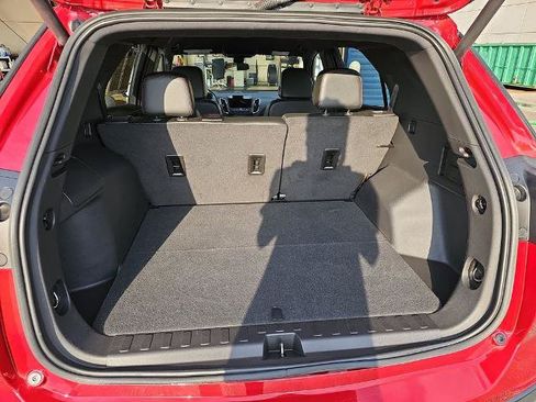 Used 2024 Chevrolet Equinox RS w/ RS Leather Package FWD image 12