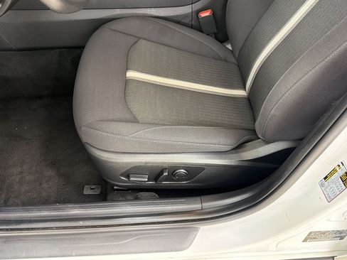 Used 2025 Hyundai Sonata SEL FWD image 15