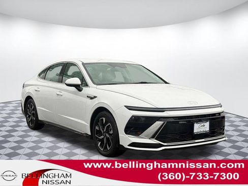 Used 2024 Hyundai Sonata SEL image 1