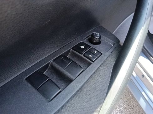 Used 2024 Toyota Corolla LE FWD image 12