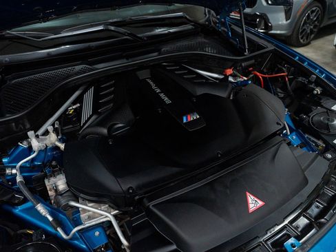 Used 2018 BMW X5 M image 50