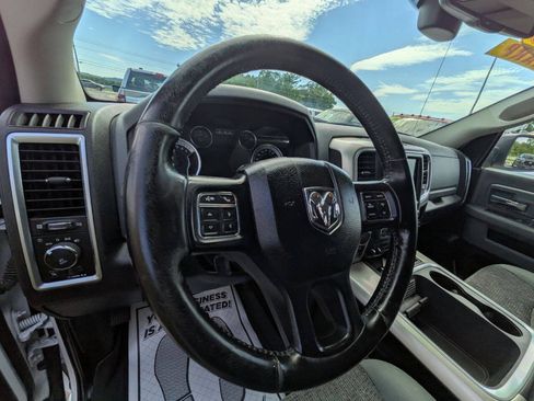 Used 2019 RAM 1500 Warlock AWD/4WD image 16