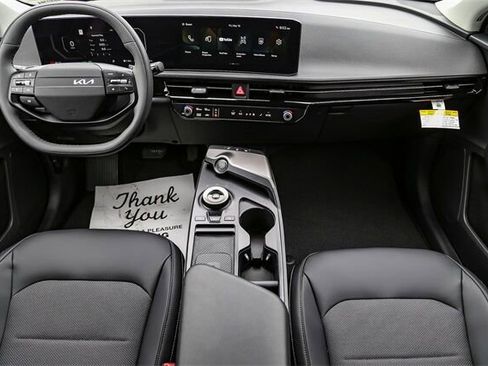 New 2025 Kia EV6 Light w/ Light LR Technology Package image 24